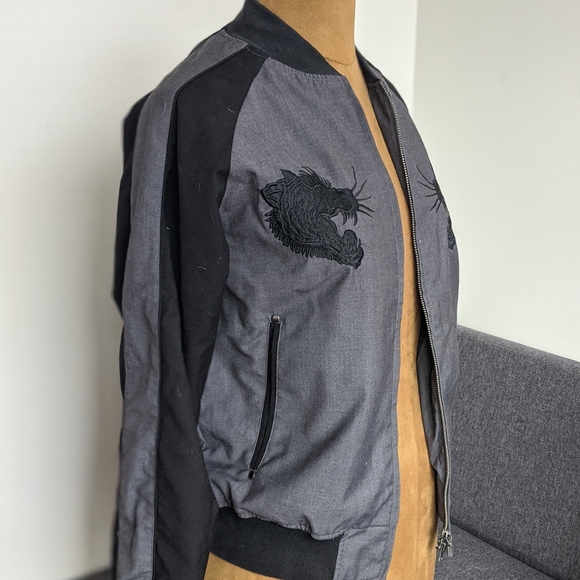 Black & Grey Bomber with Tiger - Picture 4 of 9